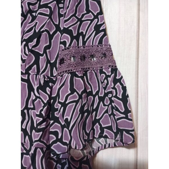 Cato Shirt Ladies Medium Purple Black Long Sleeve Button Front Bell Sleeve - Picture 4 of 7